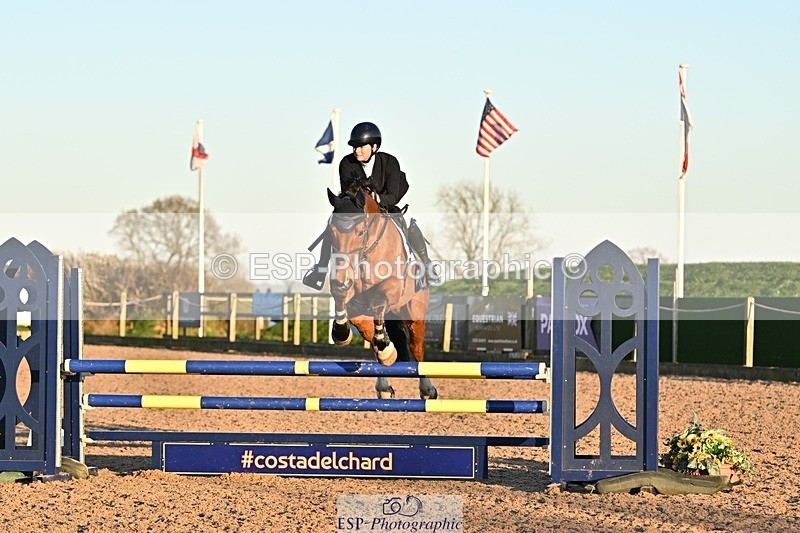 250401-190346-00880 - 90cm Classes