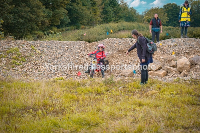 DSCF0146 - Ripon MC Trial 27/09- kids