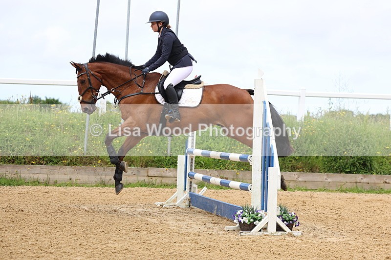 3E7A5981 - Class 4: Senior British Novice/90cm open