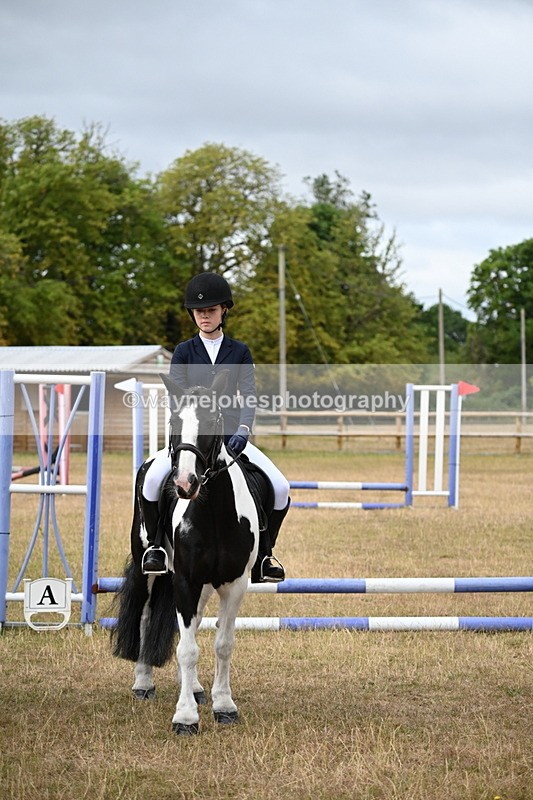 WJ6_7650 - Class 9 Tack and Turnout