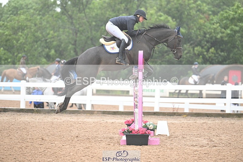 240720A-112736-14473 - Cls 11, 1 Star Bronze Tour 1.15m