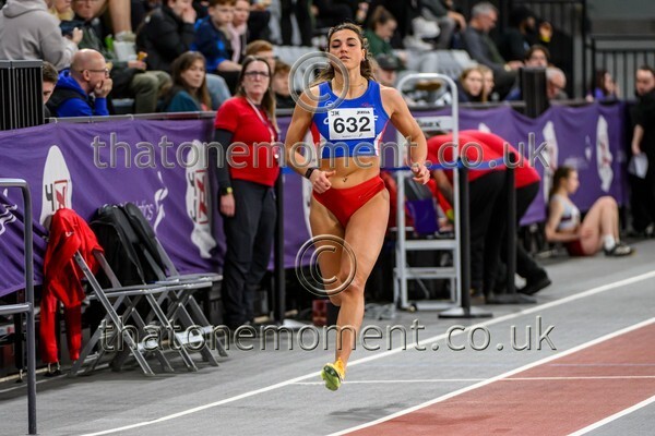 SenInd26-927237 - Track Female Set Two