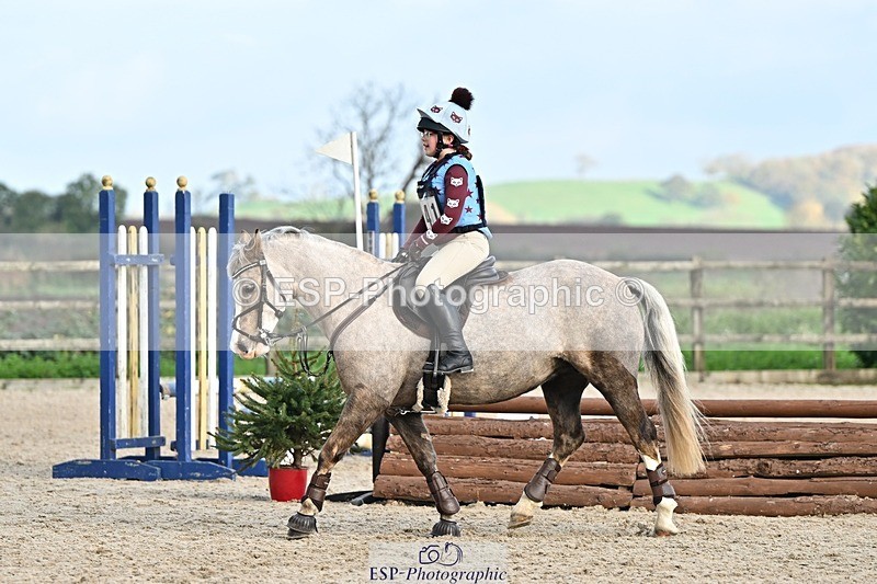 241110-132938-00850 - 60-65cm Arena Eventing
