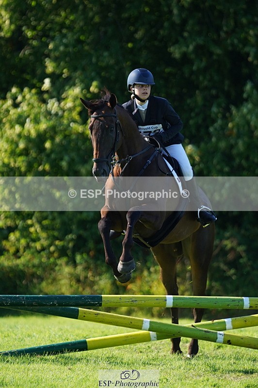 240811A-170702-06537 - 472-