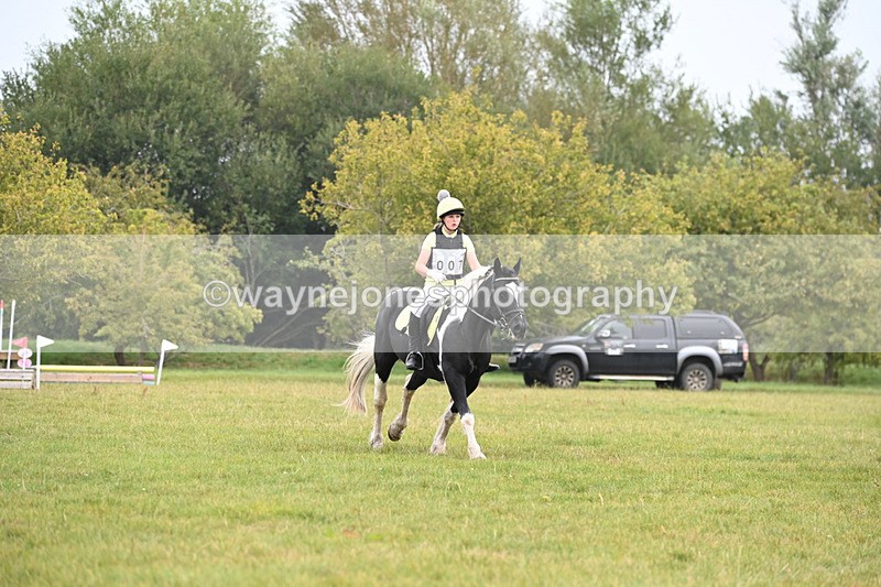 WJ6_0292 - 40cm XC Time 10:37 to 10:56