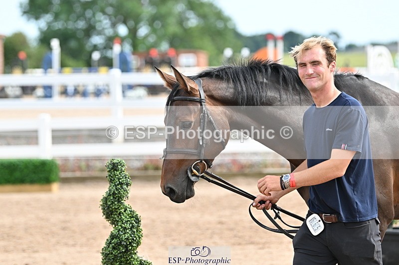 240717A-164531-03520 - Trot Up 4pm to 5pm