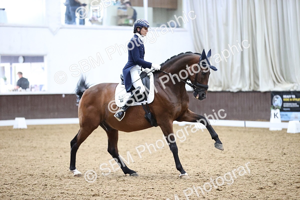 SBM_010353_Class 13 - FEI INT I - 1400-1448 - Sara