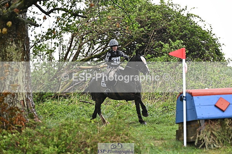 250418-142359-05544 - 216-Kt.English-Baillie-CRISTAKELL.MR..DOUGAL