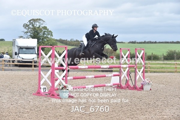 JAC_6760 - CLASS 17 SUN Pony Newcomers/ 1m Open