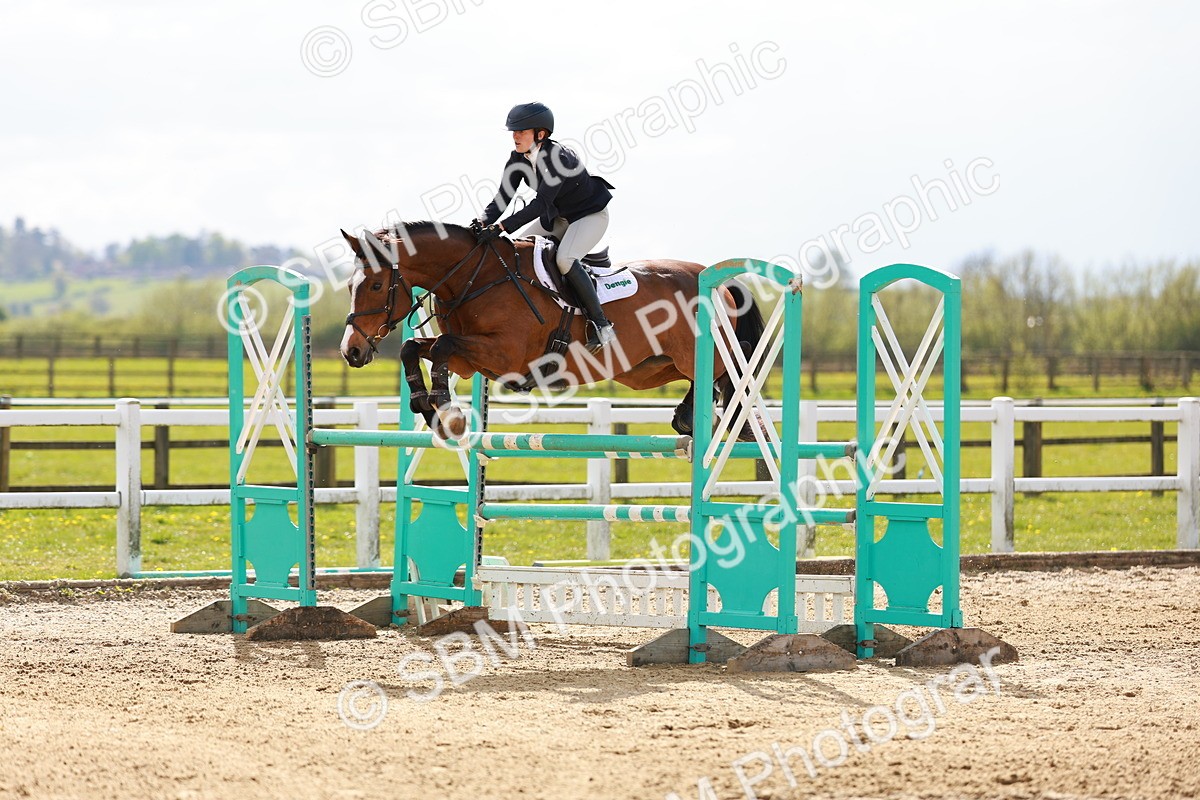SBM_002542 - Class 5 - Senior Foxhunter - 1.20m