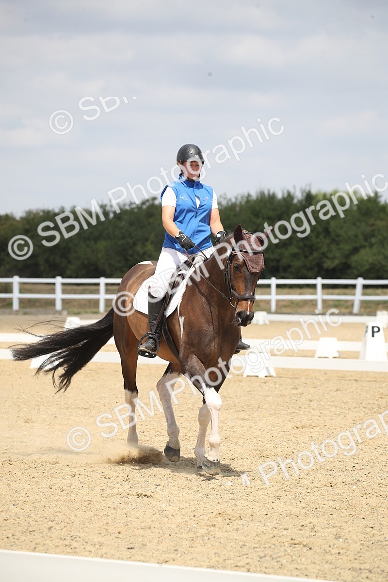 SBM_008118 - Novice 5 - 10.56-13.12