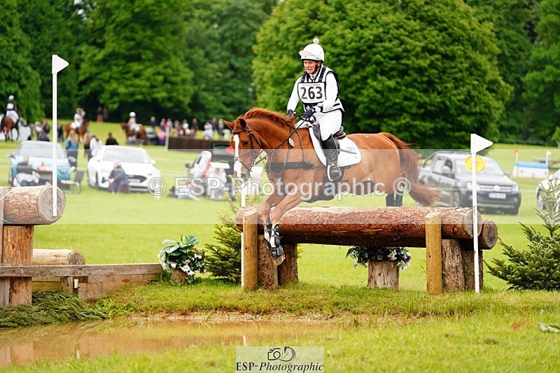 240525-170648-19006 - 263-CHILLI_MORNING_IV-Gemma_Stevens