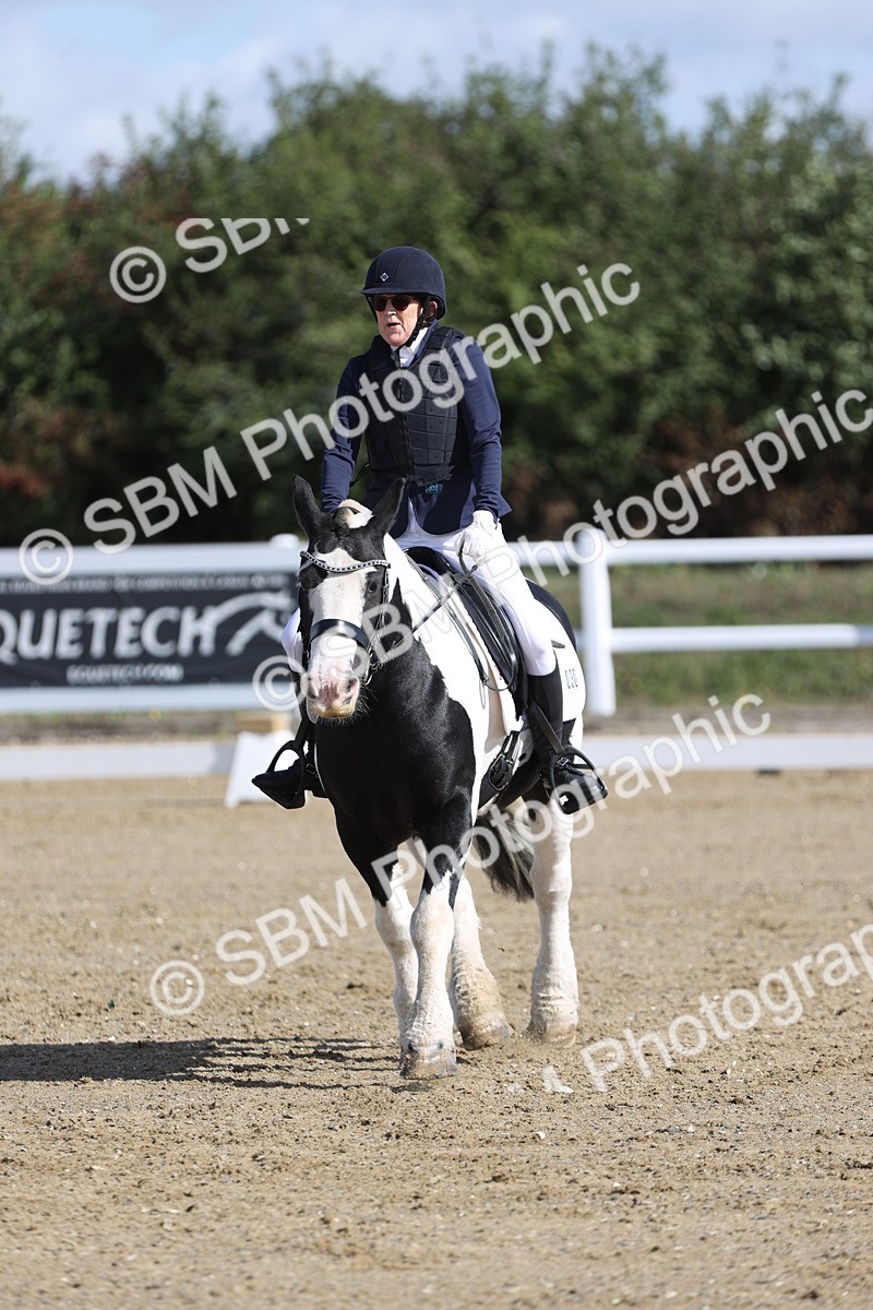 SBM_001239 - Class 2 - Intro 4 Champs - 9.44-10.38