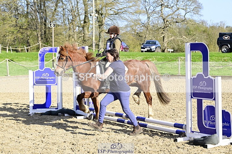 260411A-091024-00005 - 40cm Lead Rein