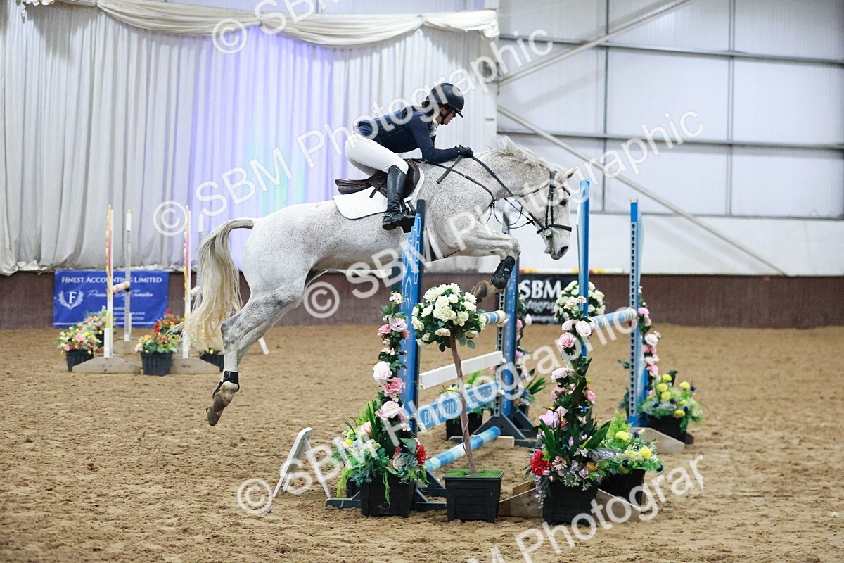 SBM_004571 - Class 17 - Senior Newcomers - 1.10m