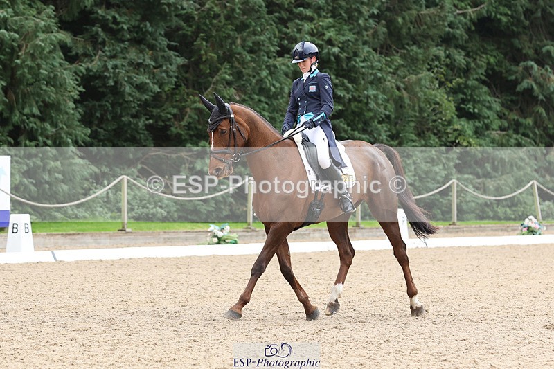 241024-141736-04049 - 221-Ivy.Fisher-BALIEF.DE.REVE