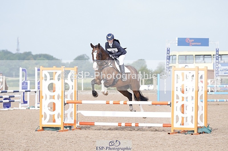 240831A-102212-00240 - 057-Bella.Balian-BEECHWOOD.JOEY