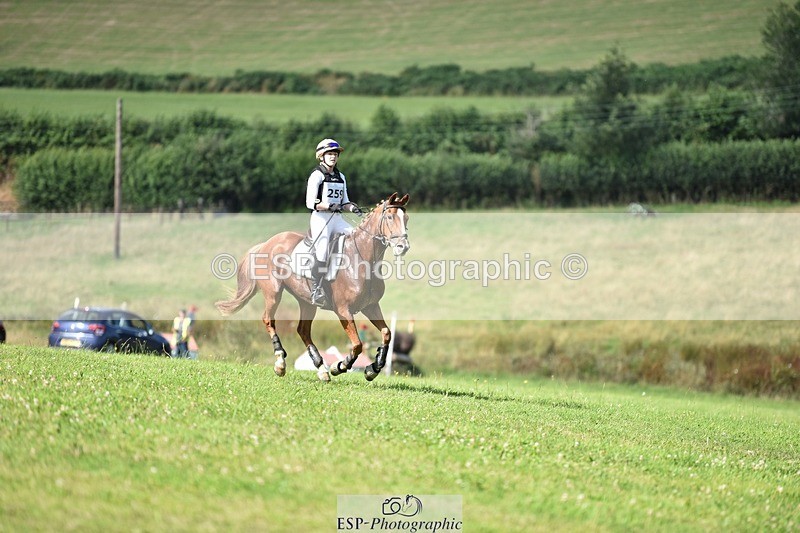 240803-160912-09194 - 259-Fleur_Jackson-SUGAR_RAI