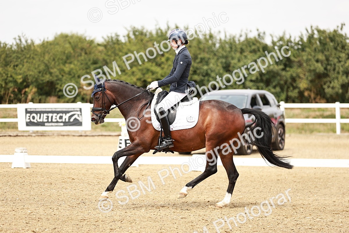 SBM_003737 - Class 7 - Advanced Medium 6 Gold - 13.16-14.36