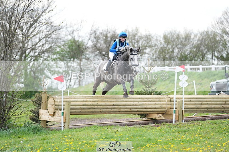 250419-174341-14360 - 907-Ellie.Barnard-DIAMOND.LUX.A.CLOVER