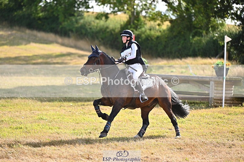 250803A-172341-18030 - R-807-Sophie.Bennett-ANABIA.BRAVEHEART