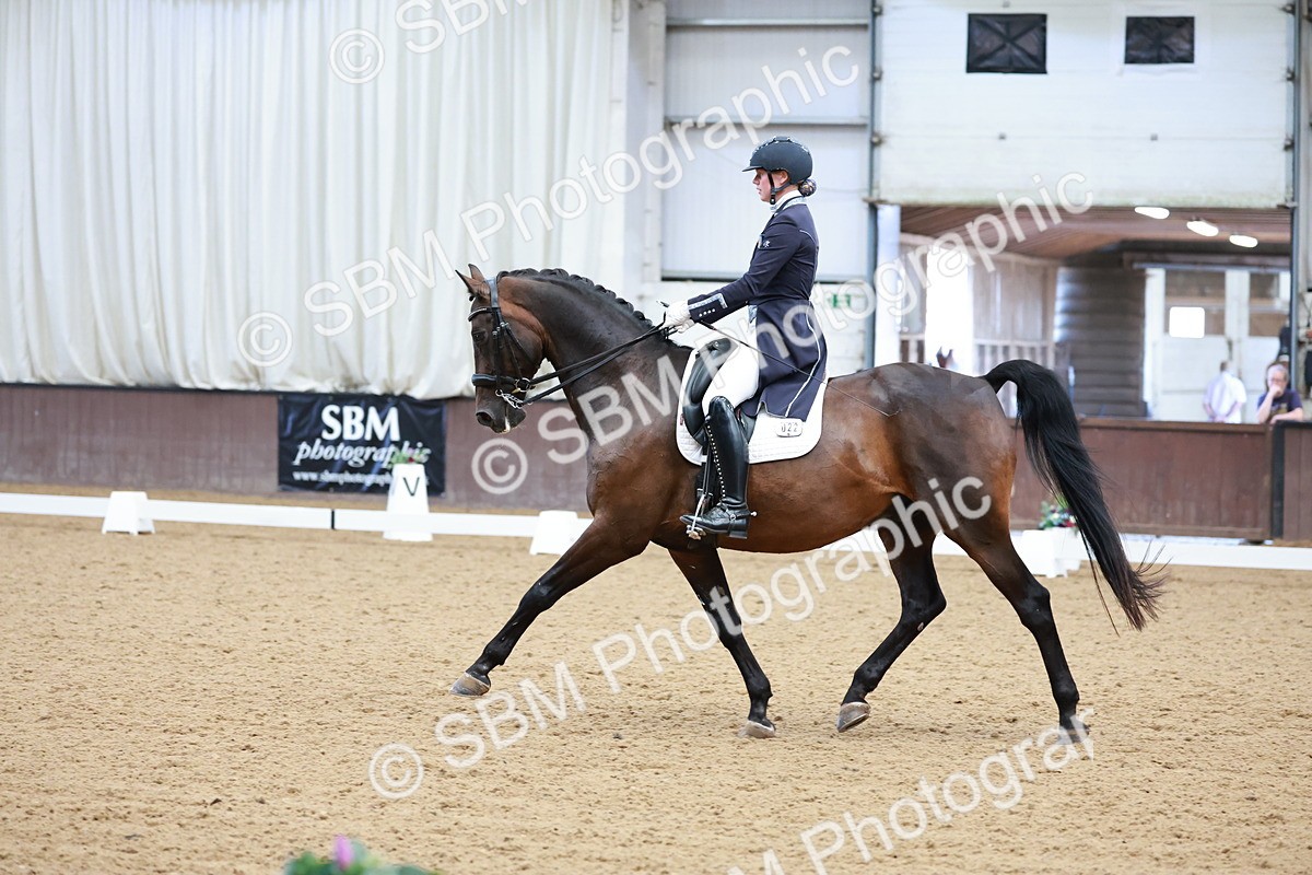 SBM_015790 - Class 5 - FEI INT II - 15.48-17.00