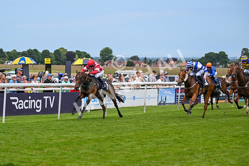 250624-Race 1-Lady Bouquet-5010 - Race 1