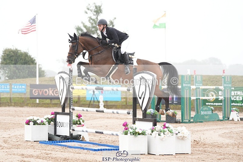 250718-111443-09948 - Cls 2, 3 Star Small Tour Break til End