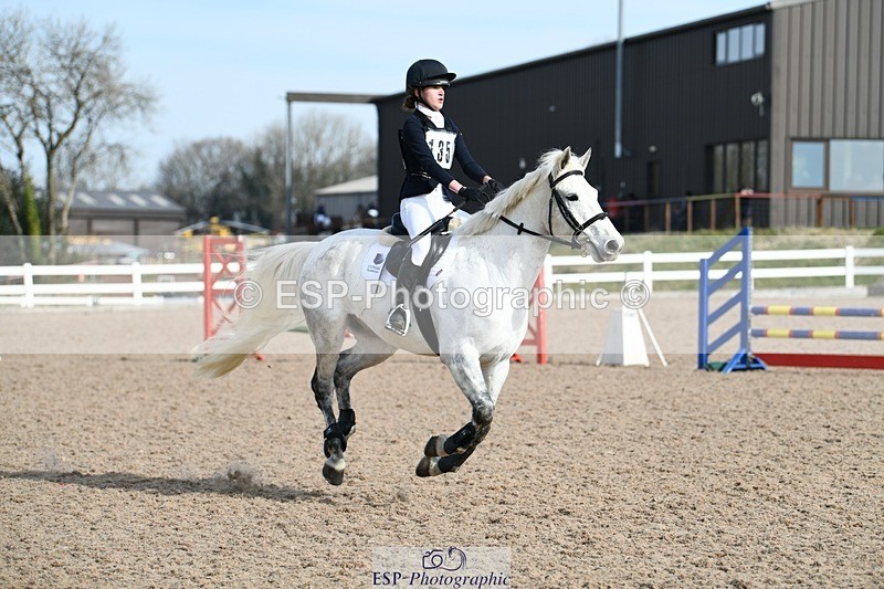 250309-103225-03362 - Cls 21+22, Club and Schools 70cm