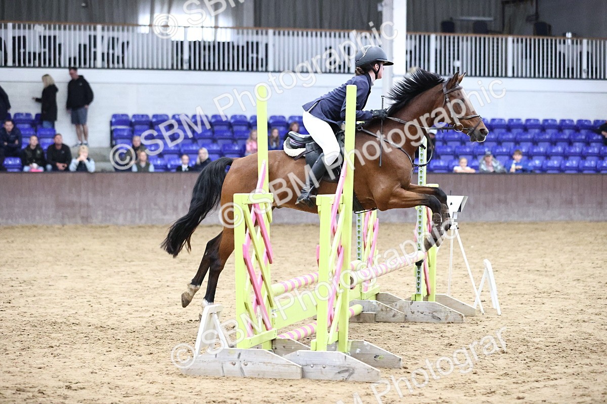 SBM_001422 - Class 5 - Henlow Veterinary Hospital 70cm