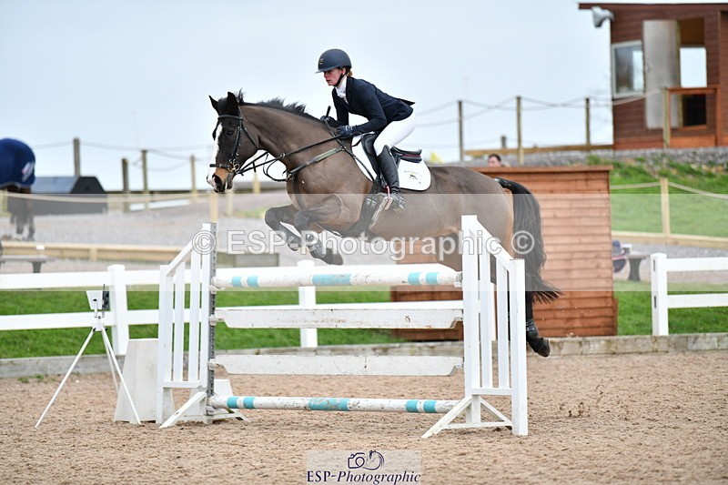 240124A-140748-00766 - Cls 5 Foxhunter & 1.20m Open