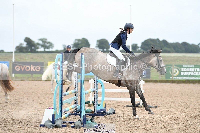 250807-104345-00291 - 80cm Round 1