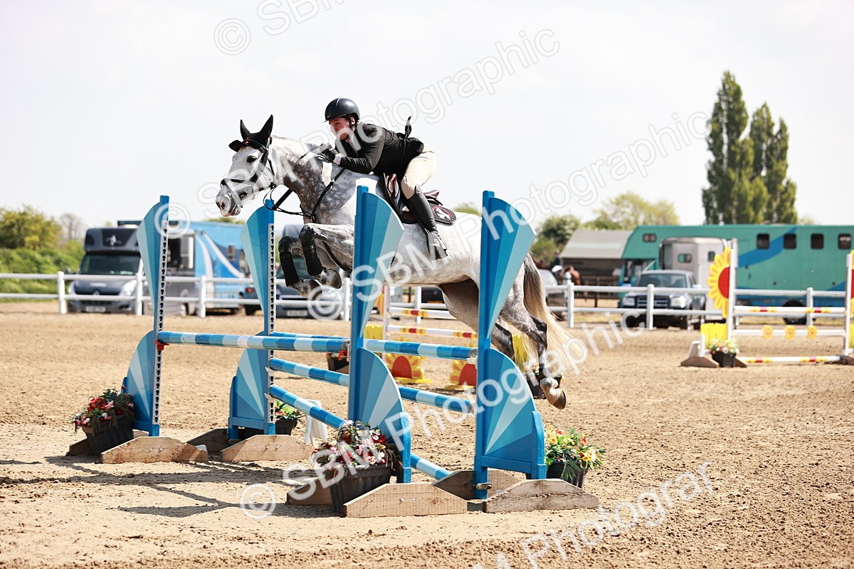  - Class 23 - Senior 1.05m