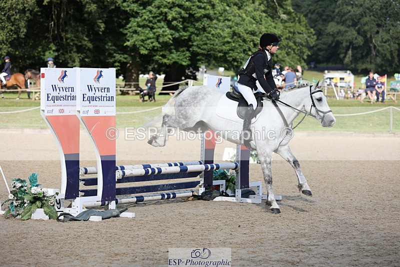 240823X-090554-14379 - 60cm R1 8.30 to 10.00