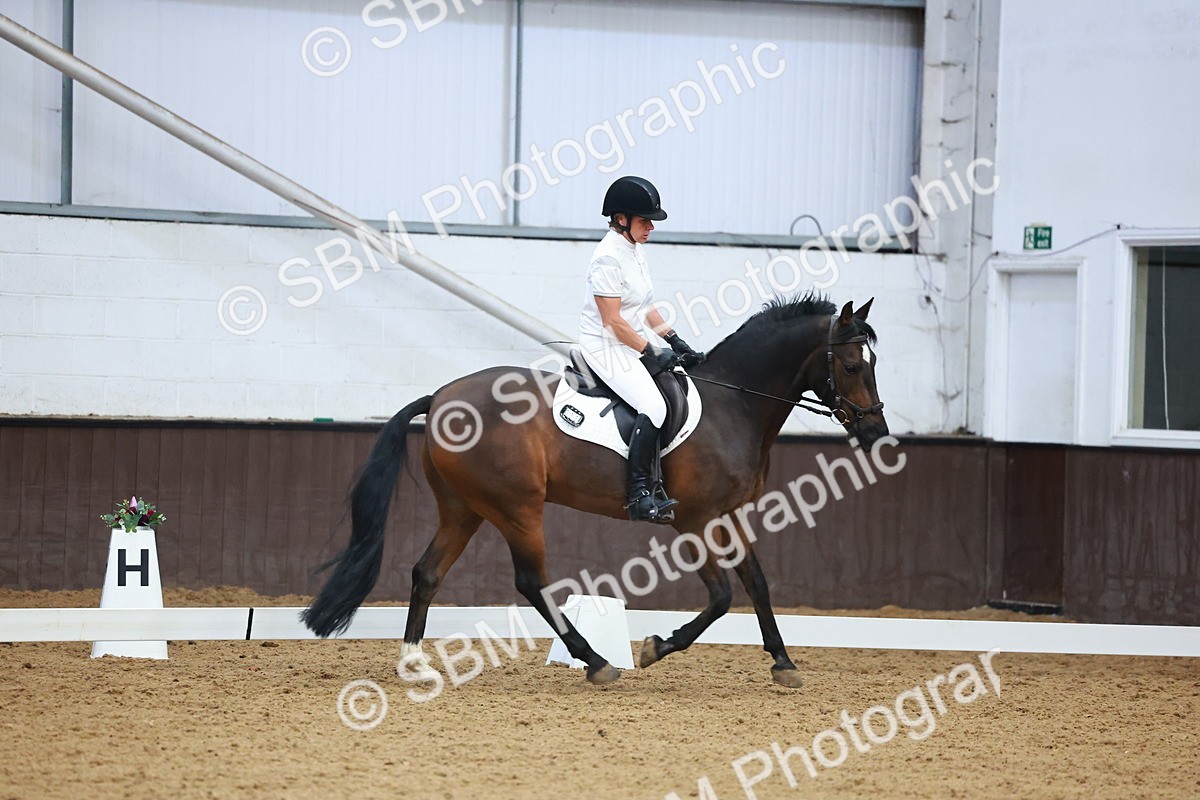 0B8A9080 - Class 6 - Novice 3