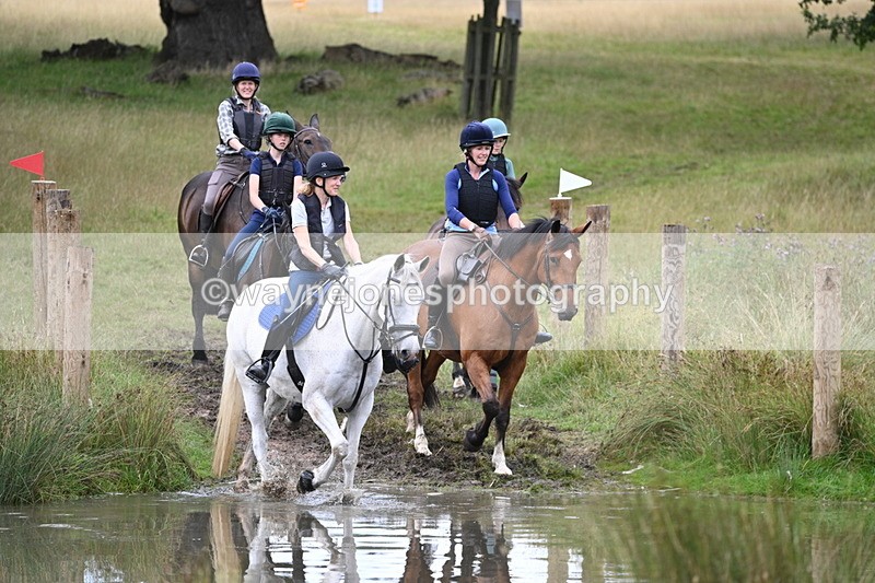 WJ7_2824 - Time at Water 11:37 to 12:13