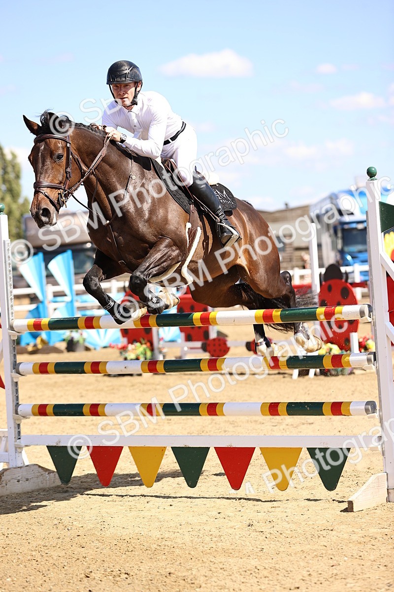 SBM_015362 - Class 16 - Senior foxhunter - 1.20m Open