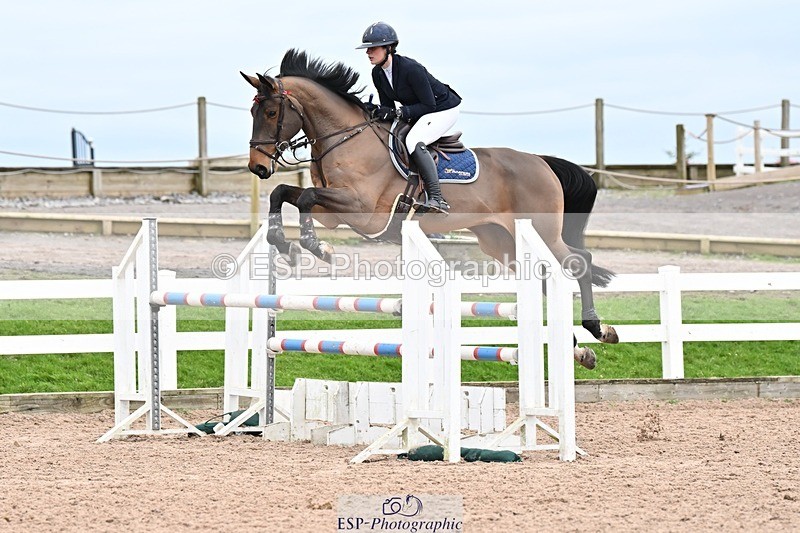 250112-133252-01495 - Cls 20 Newcomers and 1.10m Open