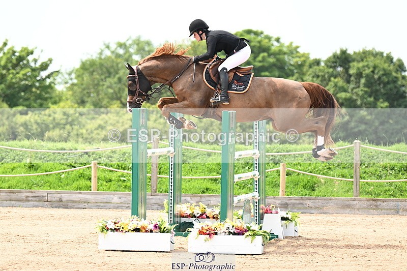 240801A-140018-01892 - Cls 4 Chard 7 Yr Old Championships