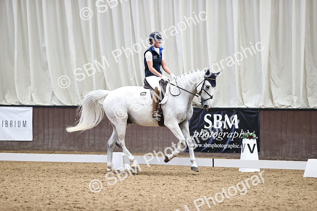 SBM_001501 - Novice 4 - 11.15-13.22