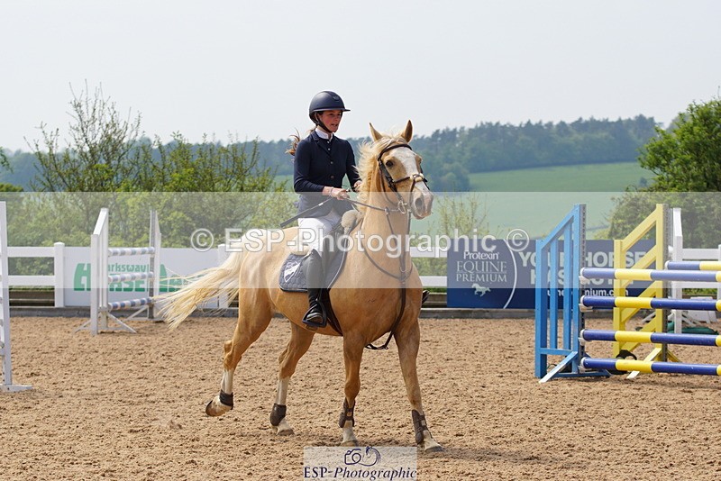 230513A-145556-01588 - Cls 7 Pony Foxhunter & Open