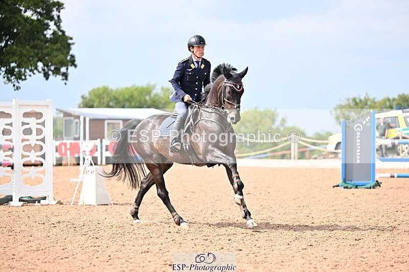 240828A-144643-01006 - Cls 4 Snr Newcomers and 1.10m Open