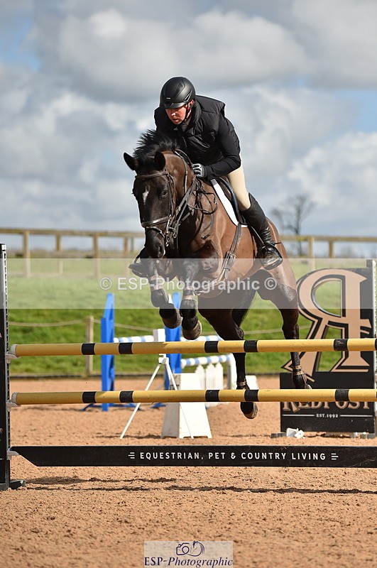 240306A-132412-01335 - Cls 3 1.05m Open