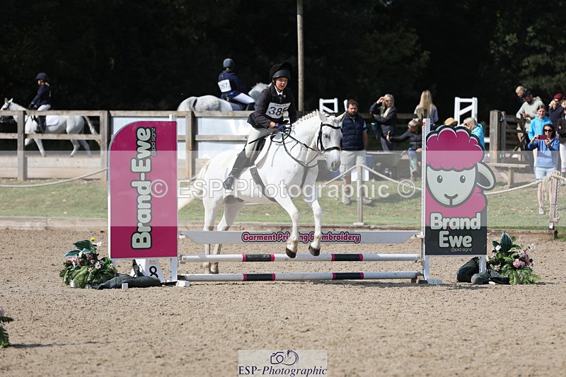 240823X-105633-15697 - 60cm R1 10.00 to 11.30