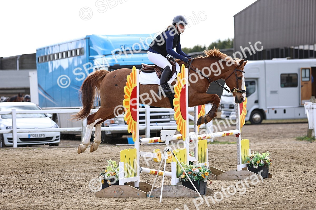 SBM_5165 - Class 9 - Senior British Novice - 90cm