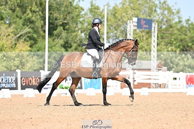 250816-122651-04249 - 105-Danielle.ThackrayTrevoulter.Mega.Mix.Two