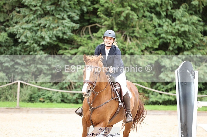 240817-160829-02892 - 06A Snr Fox 1.20m open