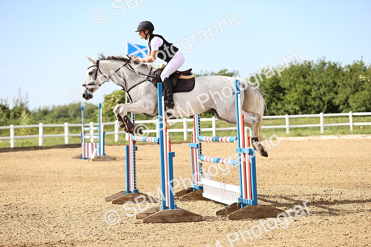 SBM_003011 - Class 5 - Senior Foxhunter - 1.20m