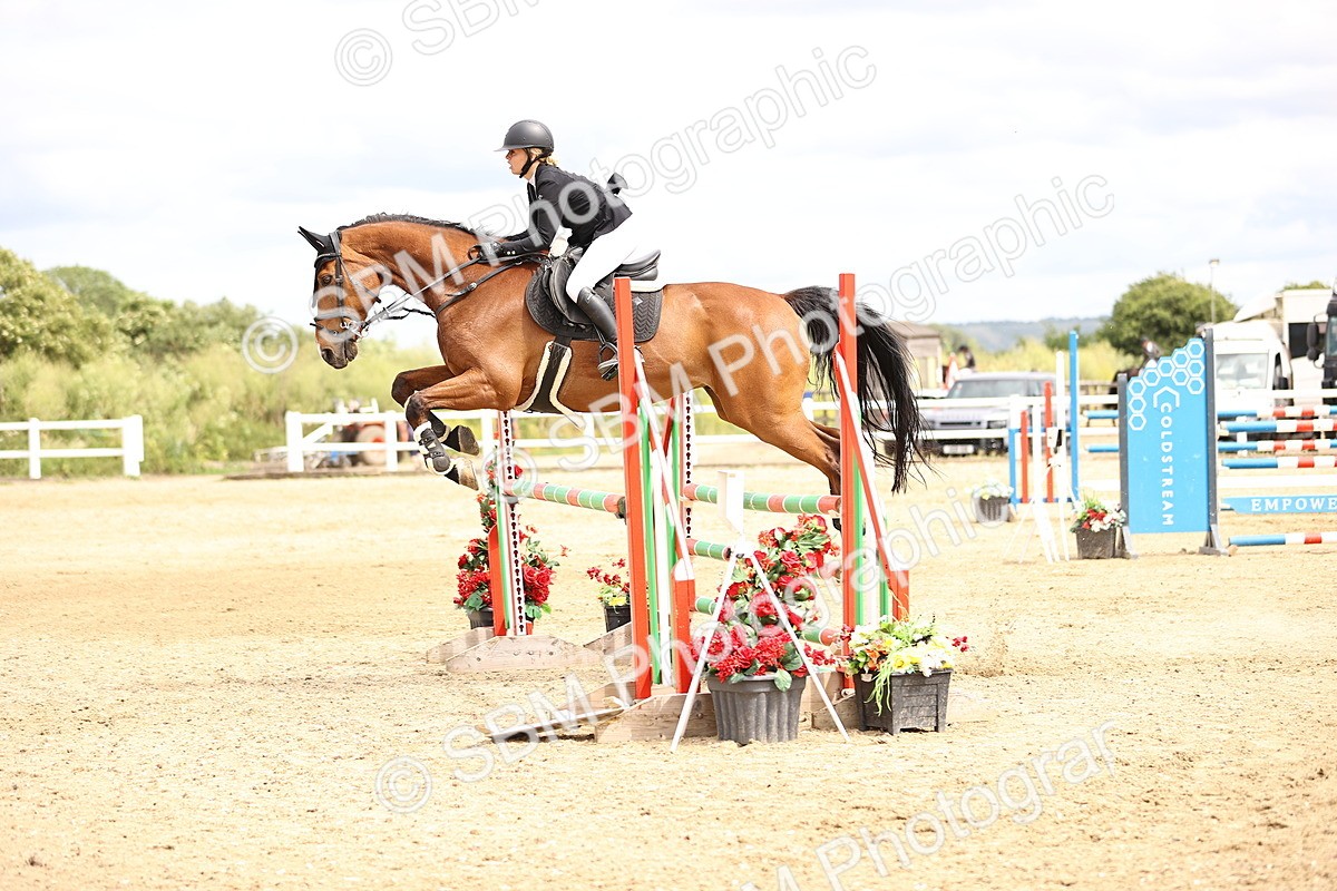 SBM_007840 - Class 19 - Senior Newcomers - 1.10m