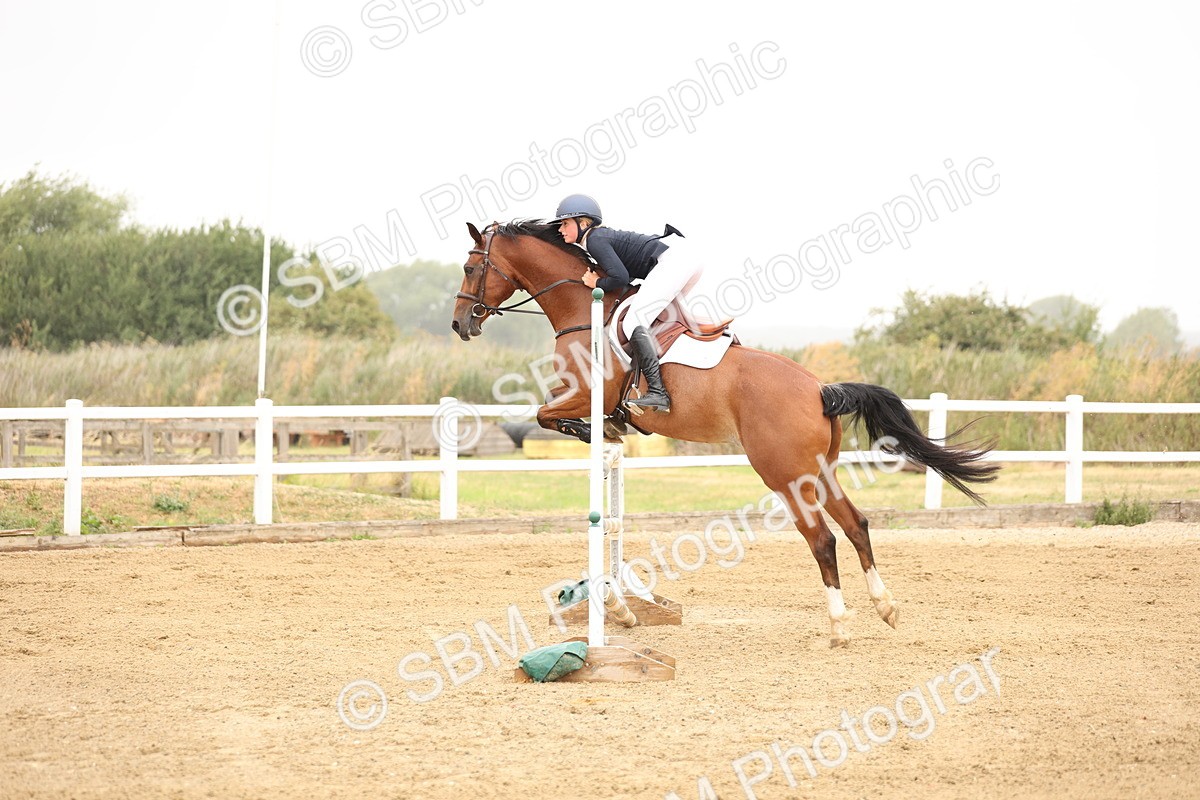 SBM_024063 - Class 6 - Senior Newcomers 1.10m